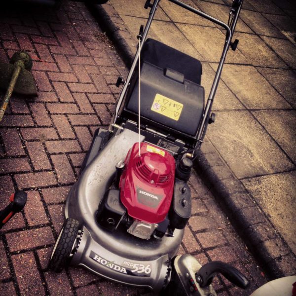 Honda Mowers – Neat & Stripy Equipment2 Honda Mowers - Neat & Stripy Equipment2